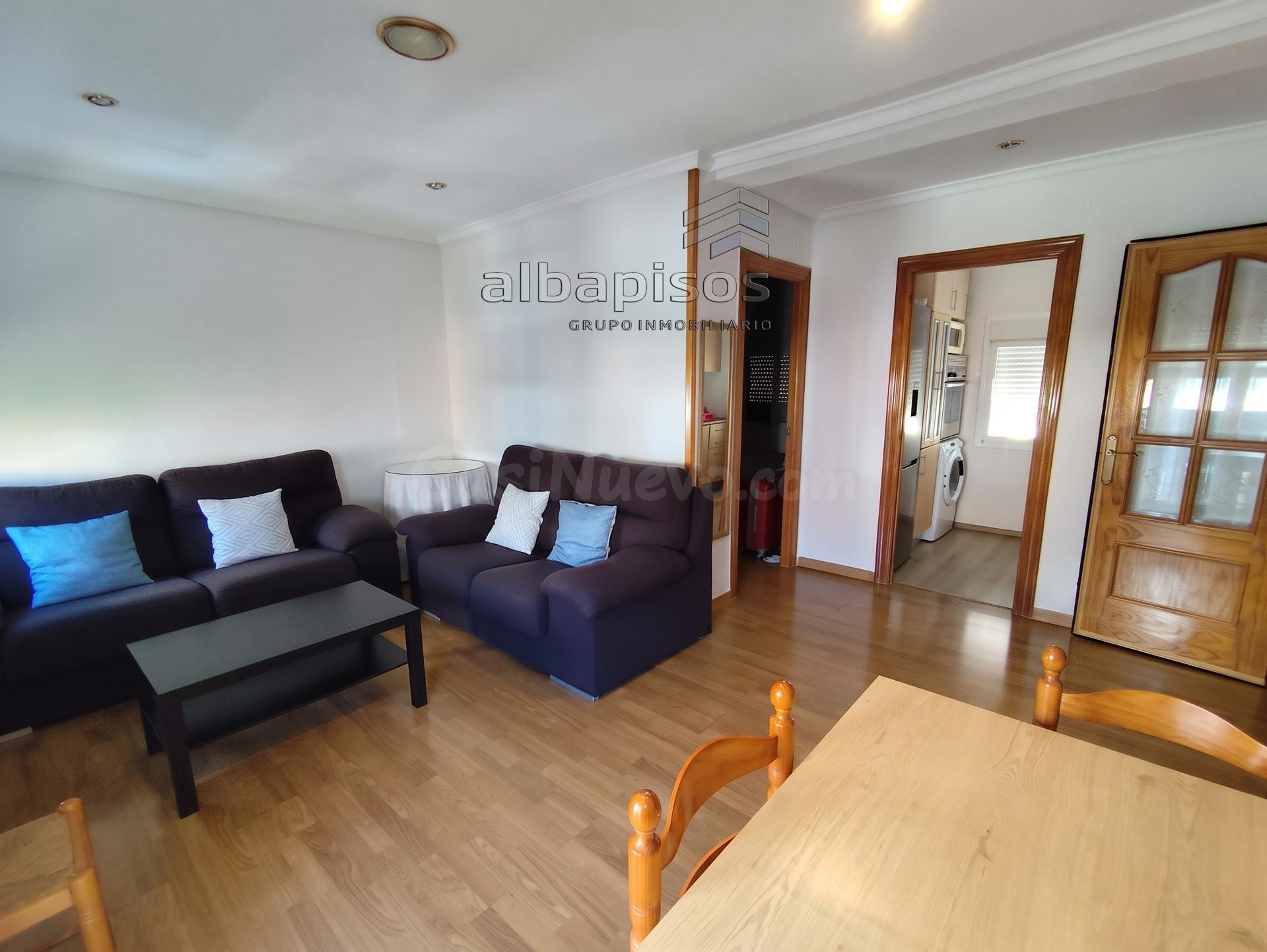 ⚠️ IMPORTANTE: es un CUARTO PISO SIN ASCENSOR. Máximo 2 personas. No se admiten animales. Se solicita documentación de solvencia.