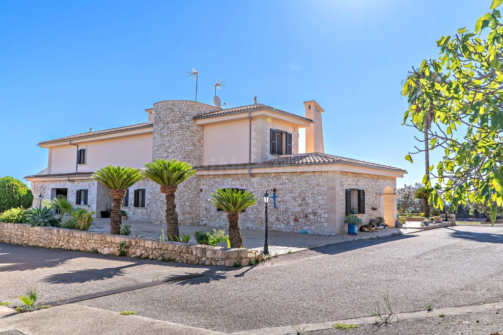 Casa de campo-Masía en Venta en Manacor Baleares - foto 2