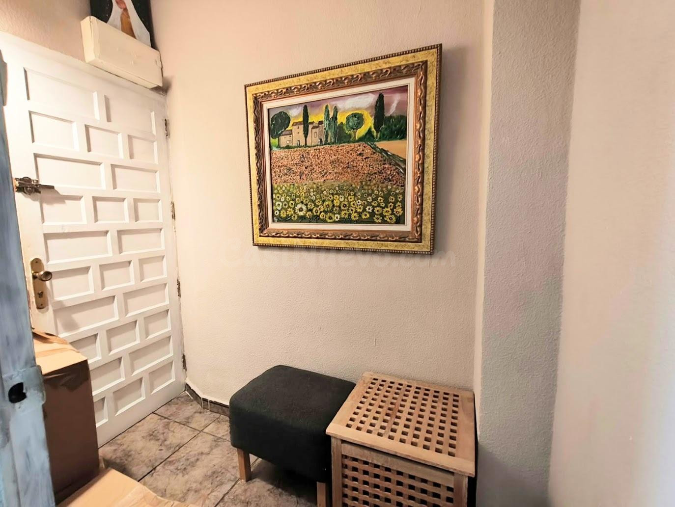 SE ALQUILA PRIMERA PLANTA DE CASA DE PUEBLO EN BURJASSOT - foto 3