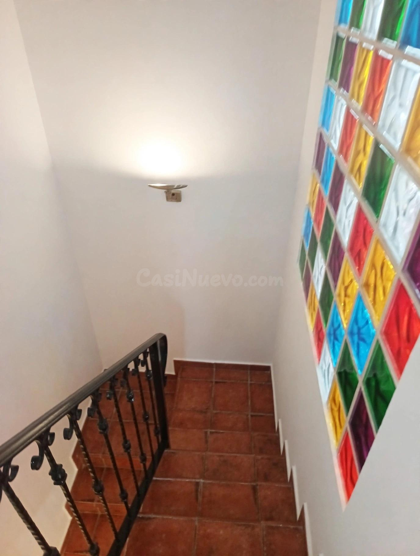 SE VENDE DÚPLEX CON TERRAZA DE 32 M2, COCINA CON DESPENSA, S - foto 4