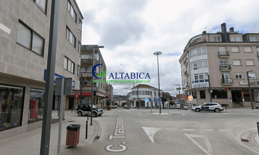 Local comercial en Venta en Vila De Cruces Pontevedra