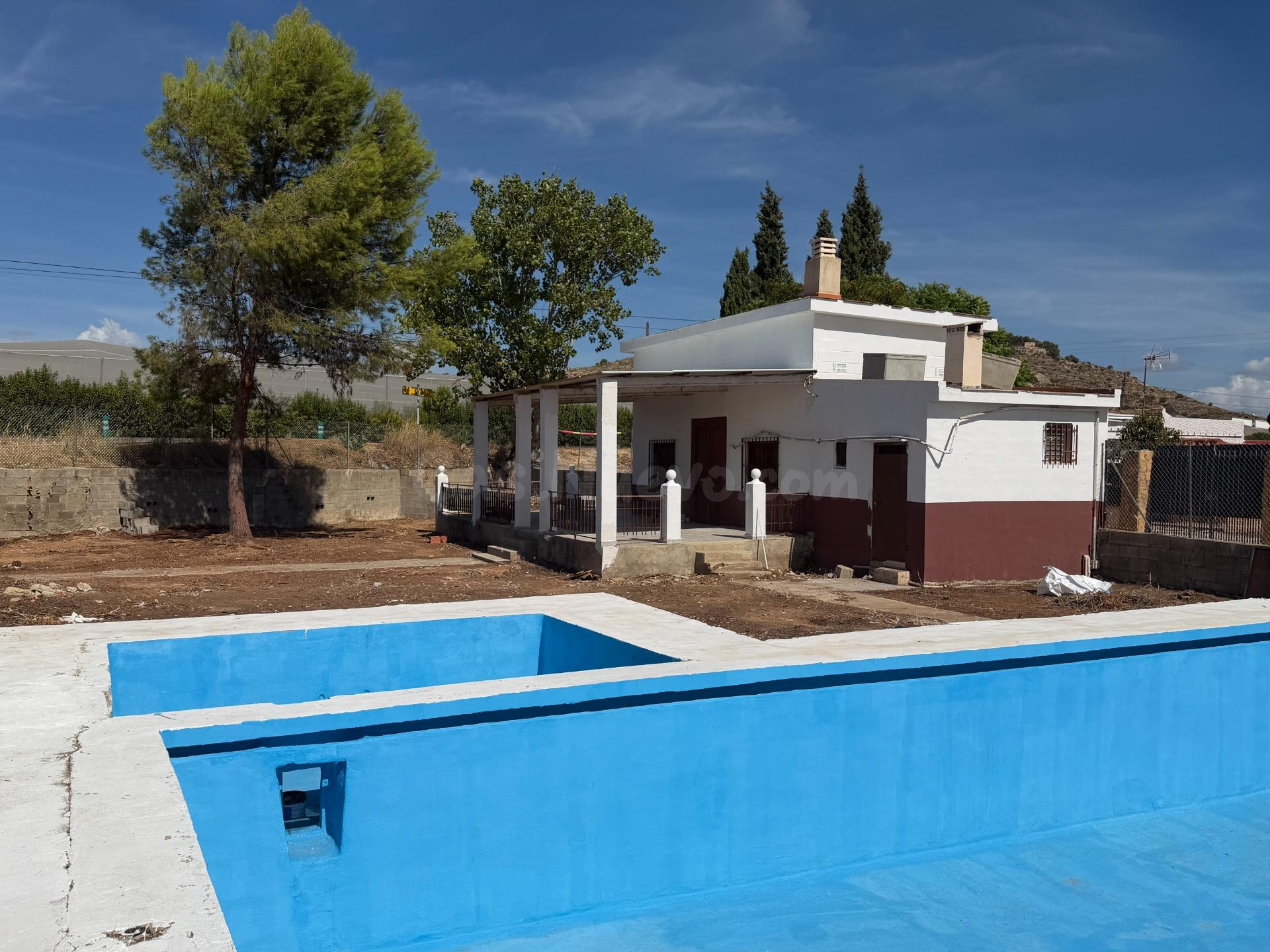 CHALET REFORMADO EN SUELO RUSTICO