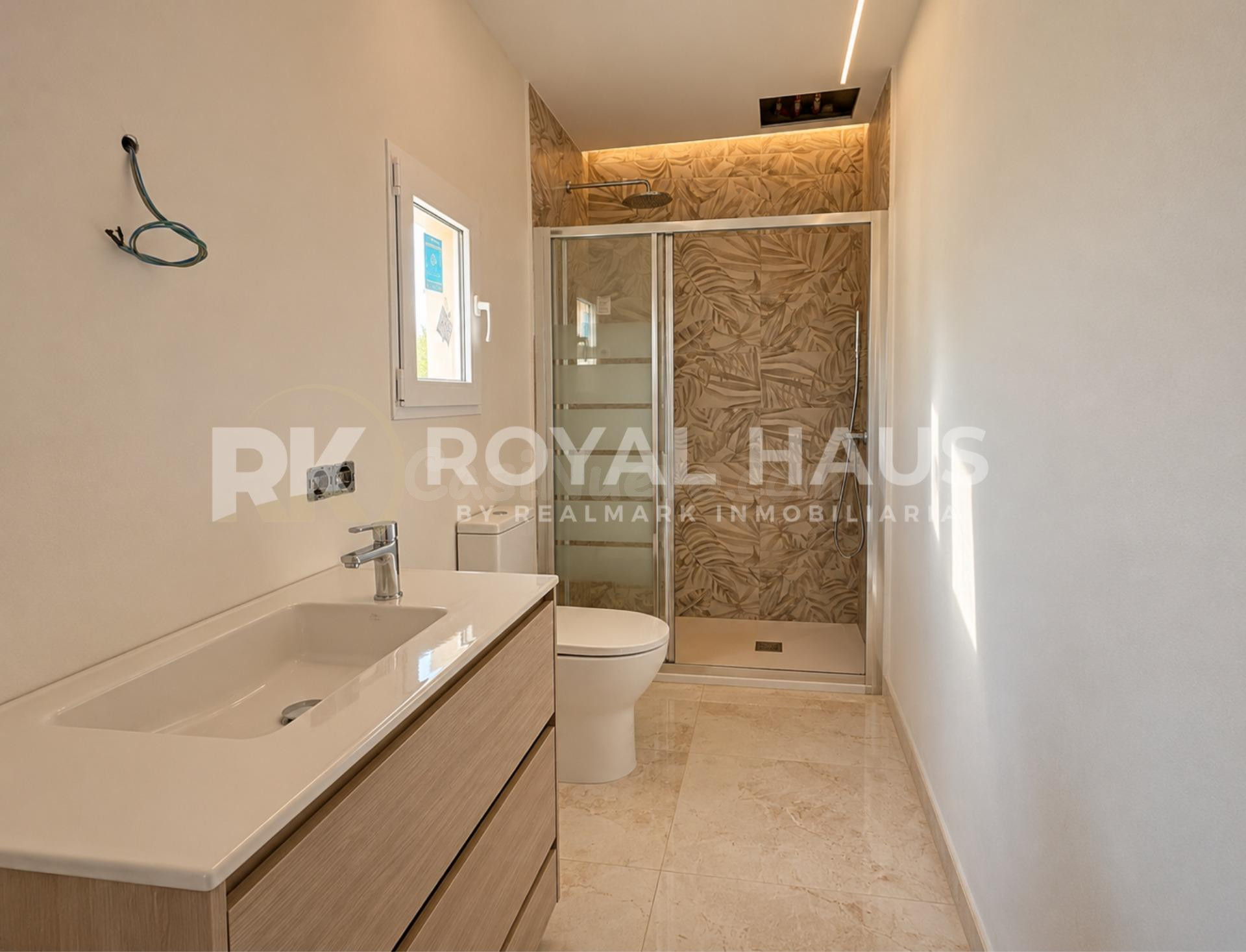 Finca rústica en Llucmajor con 6.404 m2 de terreno y viviend - foto 5