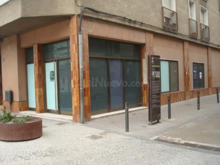 Local comercial 109m² en venta - Carretera de Vic