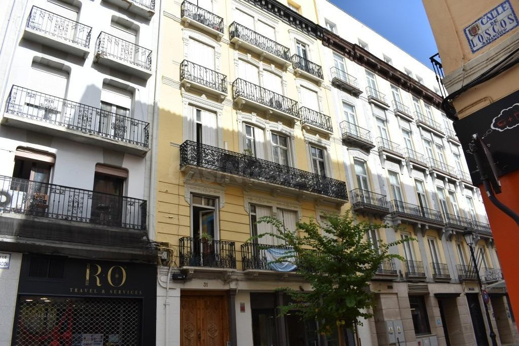 Piso de 2 habitaciones en c/ Manifestación, casco histórico.