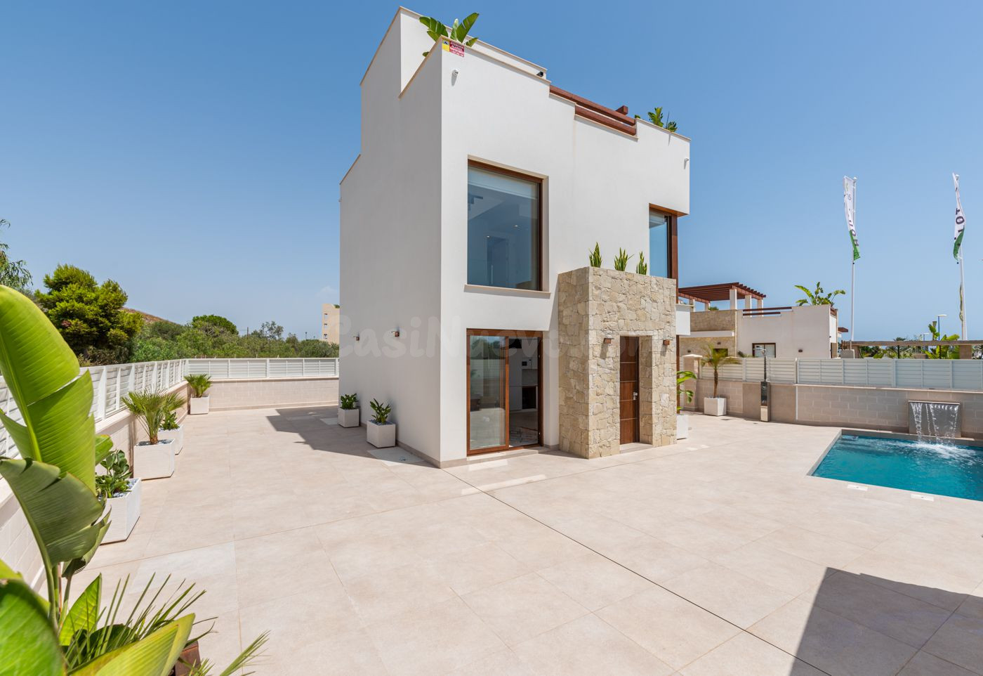 Villa 3 habitaciones 90m² en venta - Zona nudista - foto 2