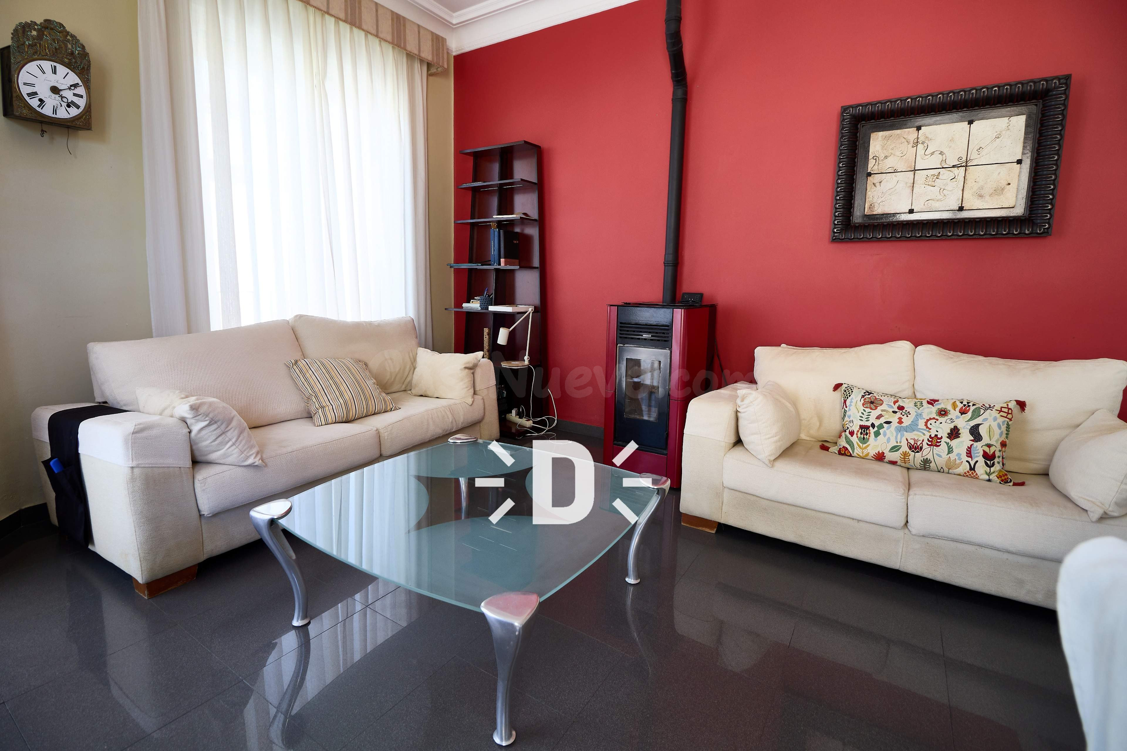 Espectacular Piso en Polinya de Xuquer, ¡Tu Nuevo Hogar Te Espera!
