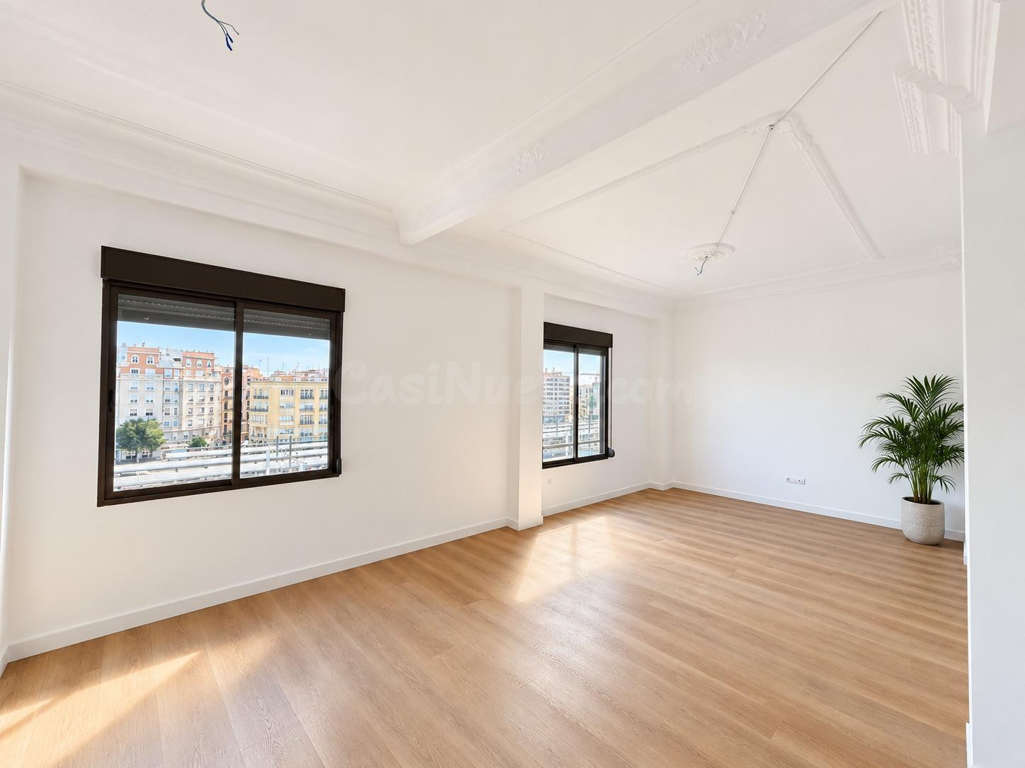 Piso de 4 habitaciones y reforma integral en pleno centro de Valencia