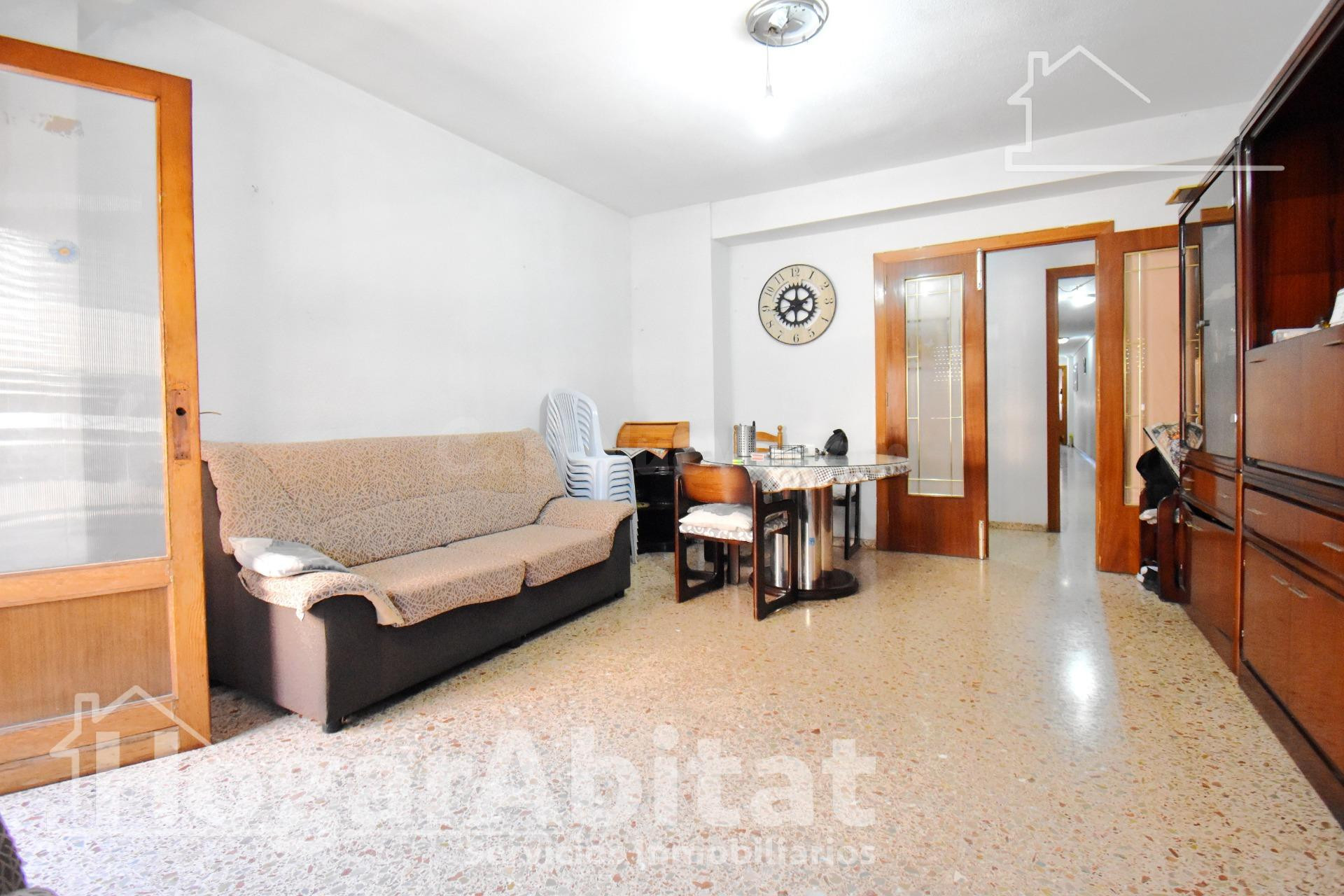 ¡Oportunidad! Amplio, luminoso y exterior con ascensor y bal - foto 3