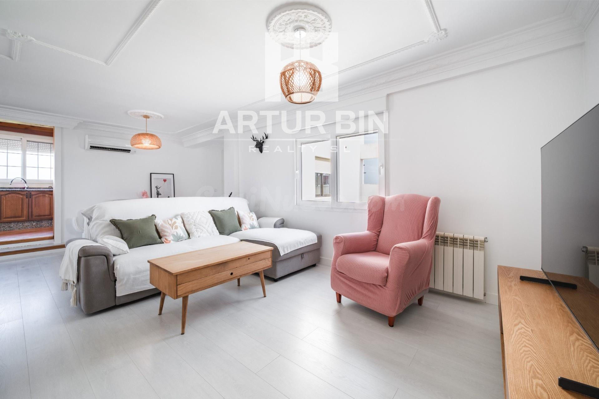 Piso 3 habitaciones 90m² en venta - Centro puerto - foto 2
