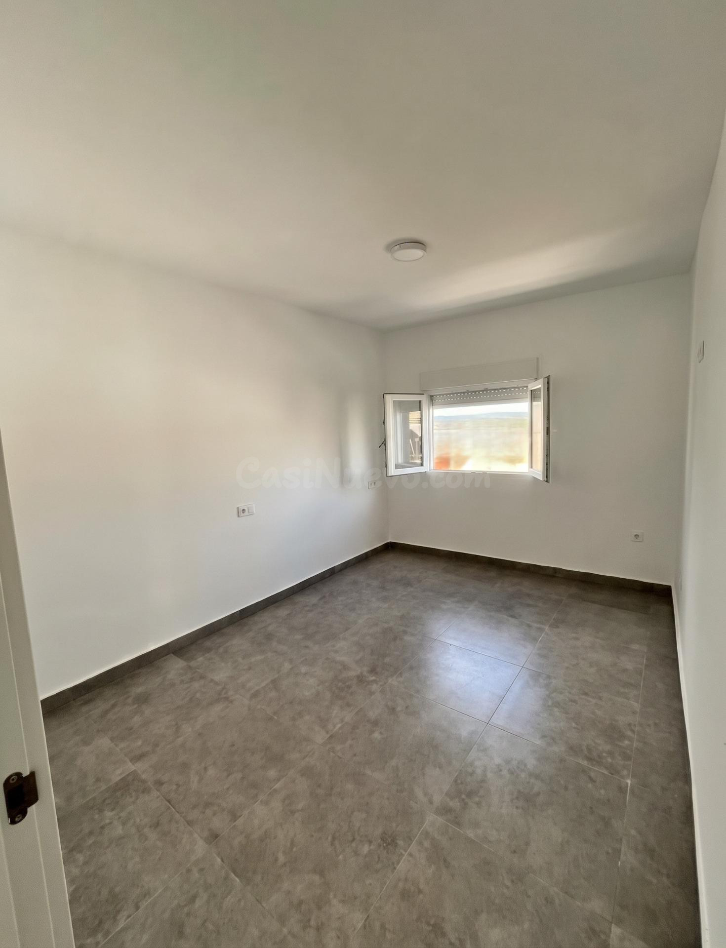 Piso 4 habitaciones 61m² en venta - Opañel