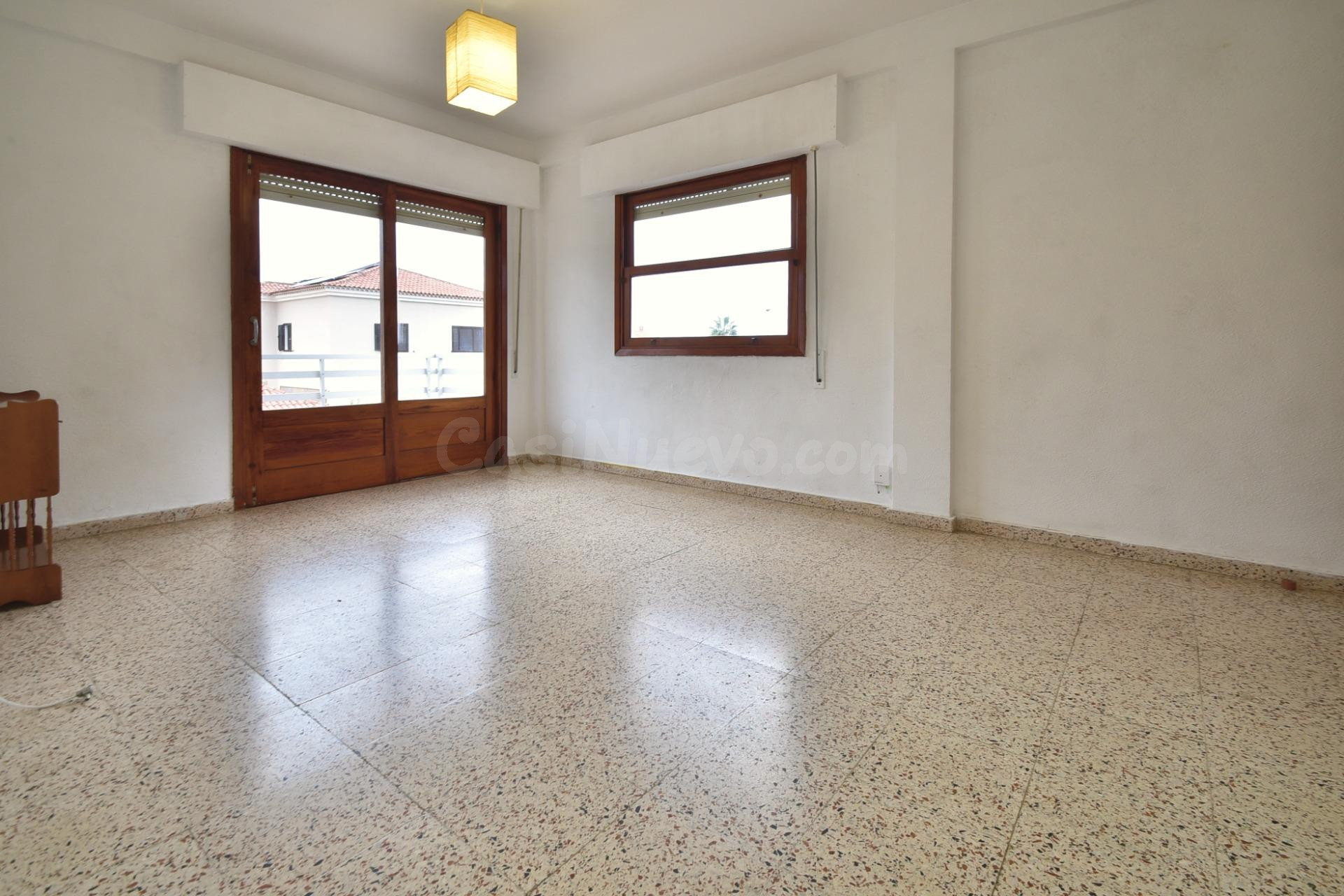 Estupendo Piso en Bajamar - foto 2