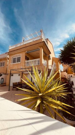 Villa 3 habitaciones 160m² en venta - Las Filipinas