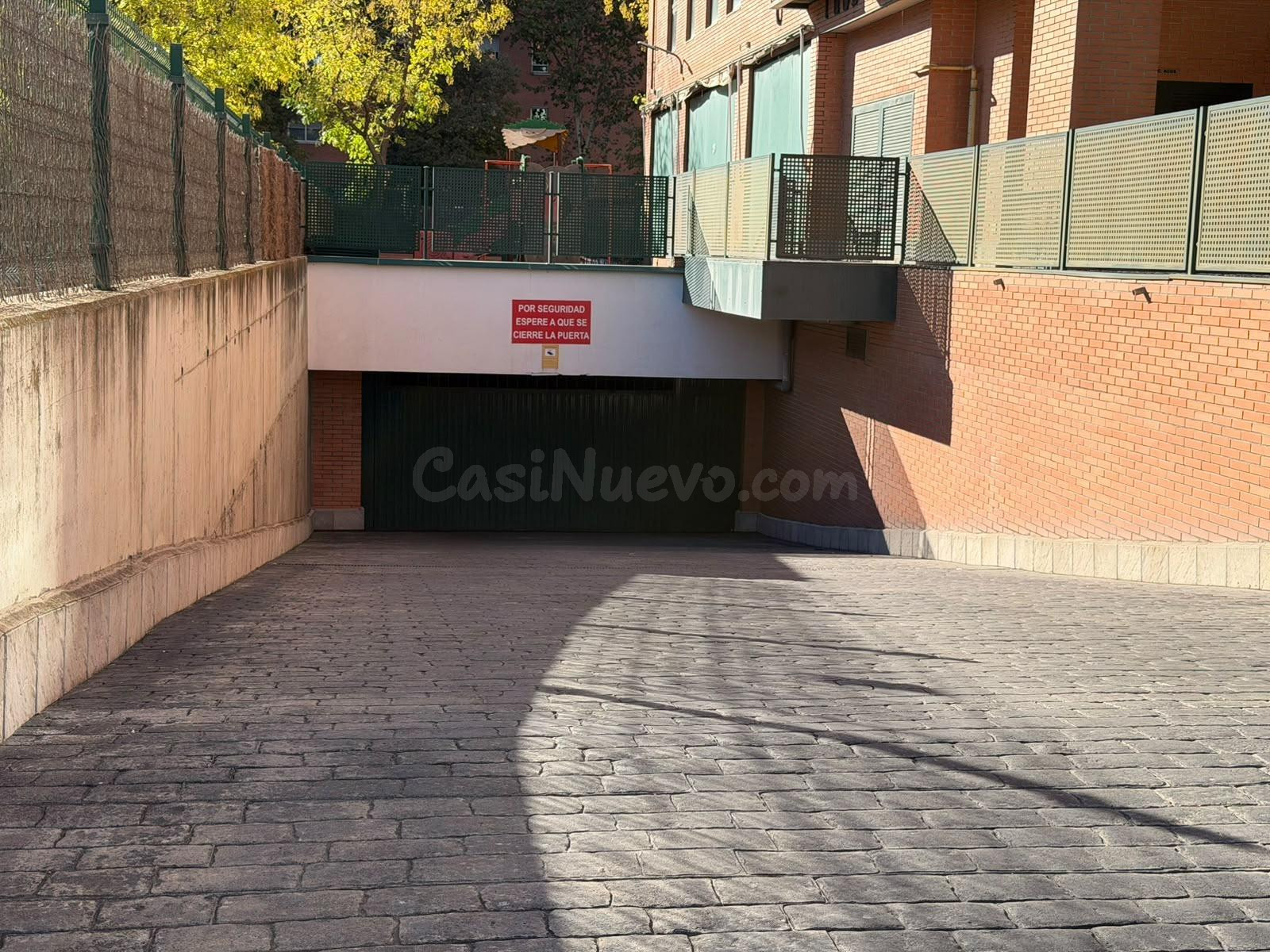 Garaje 12m² en venta - Pau de Carabanchel