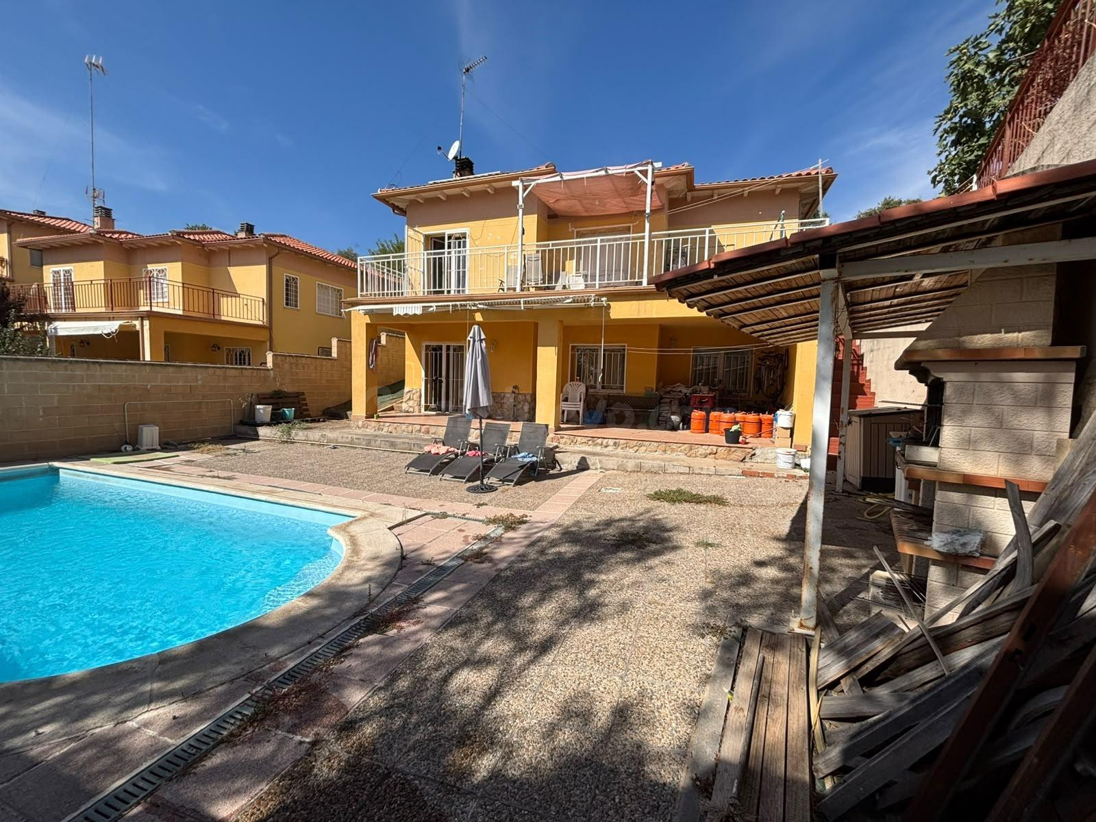 Chalet Independiente en VENTA en Zona de Pioz