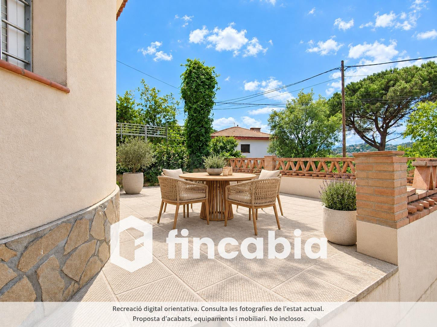 Casa independiente para reformar con jardín y garaje en Maça - foto 3