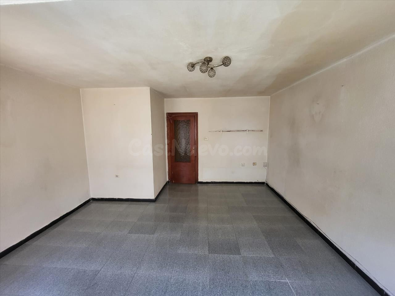 Piso de 3 habitaciones para actualizar en Ibi - SIN ASCENSOR - foto 2