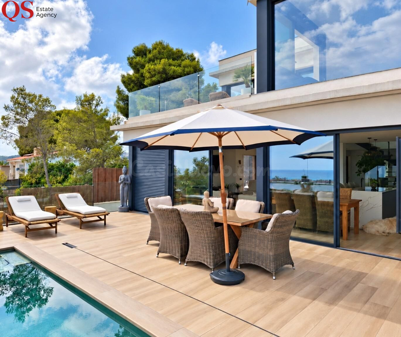 Villa contemporánea con piscina y vistas panorámicas al mar  - foto 2