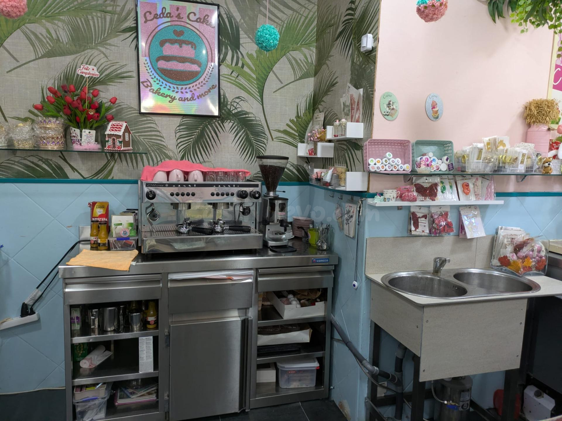 Traspaso de cafeteria en el centro de Girona - foto 2