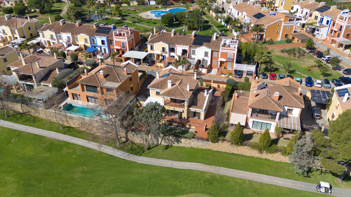 Chalet 5 habitaciones 418m² en venta - Marbella