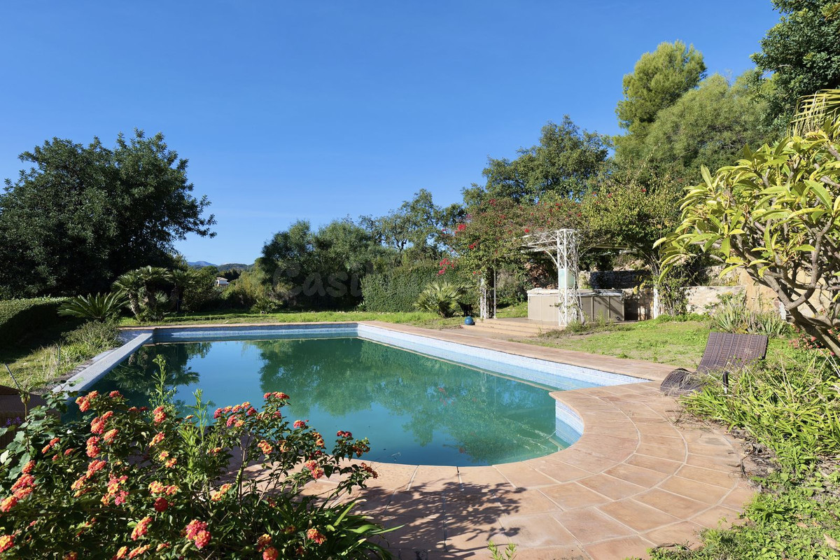 Chalet 6 habitaciones 980m² en venta - Costa del Sol - foto 3