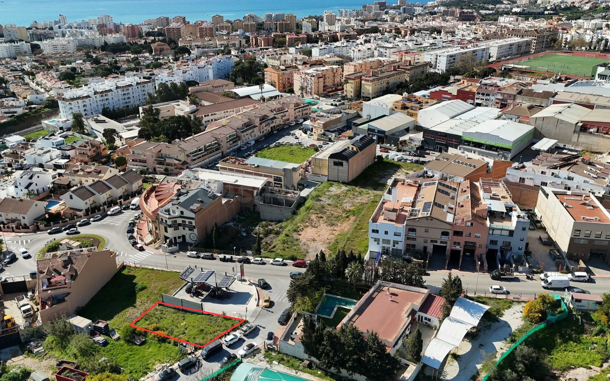 Parcela 329m² en venta - Centro