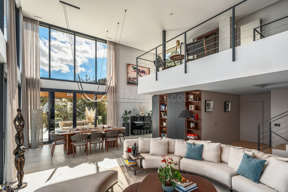 Chalet 6 habitaciones 640m² en venta - Ojen pueblo - foto 5