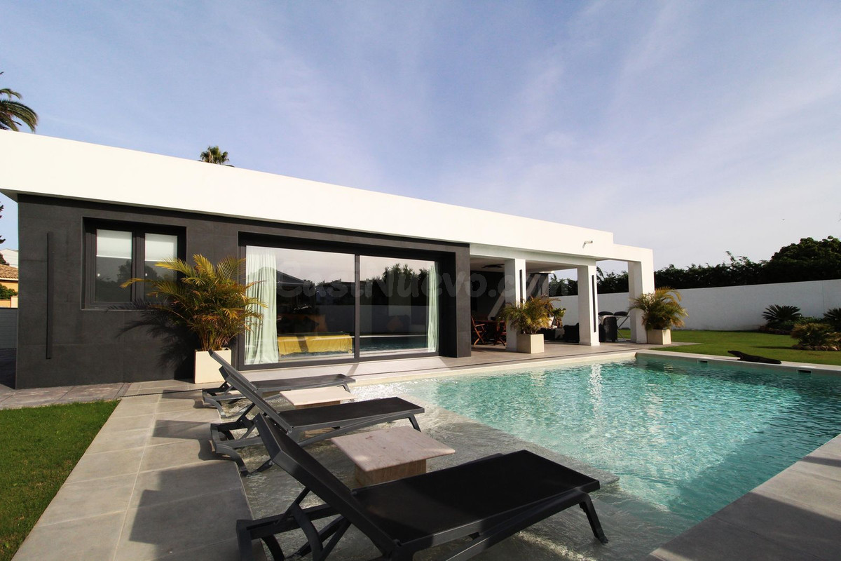 Chalet 3 habitaciones 212m² en venta - Marbella