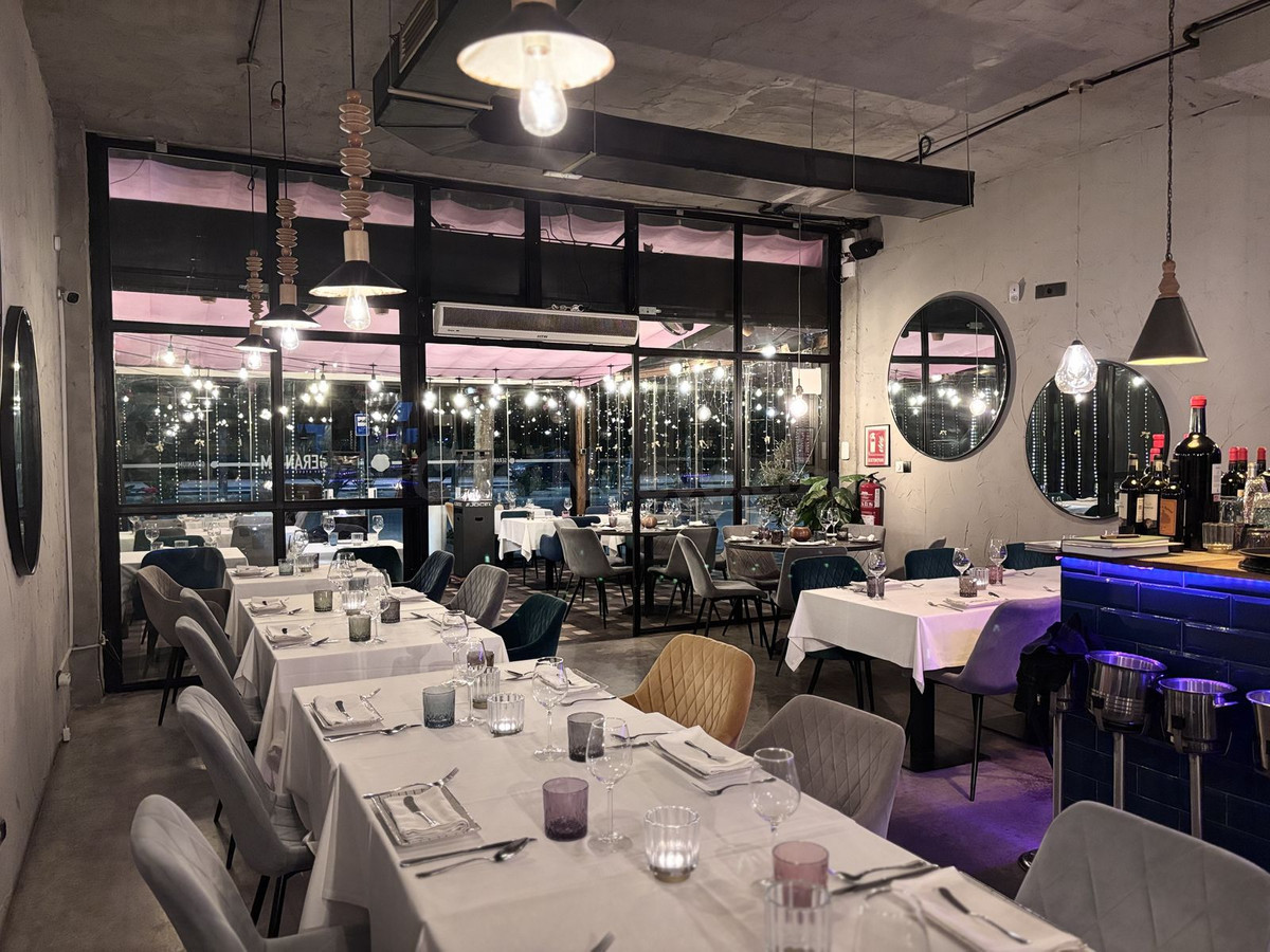 Restaurante 120m² en venta - Riviera del sol