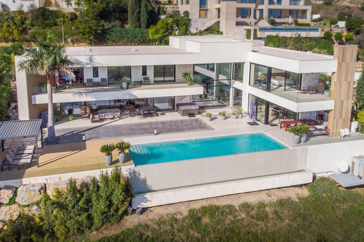 Chalet 5 habitaciones 616m² en venta - Costa del Sol