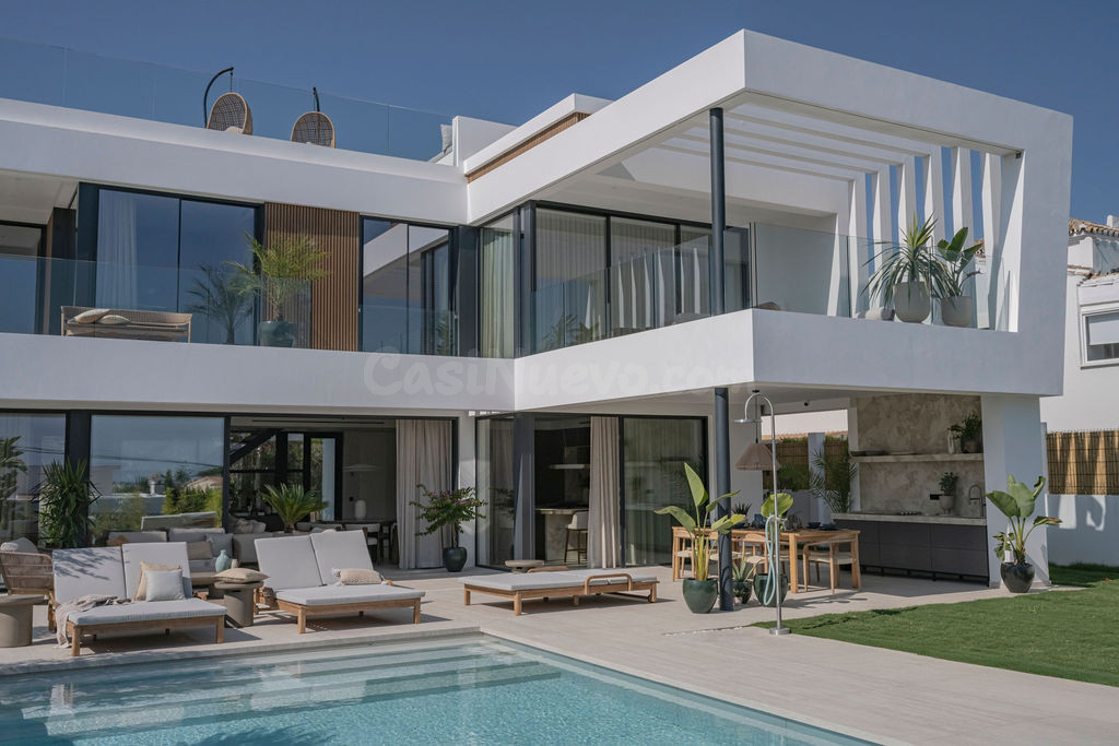 Chalet 4 habitaciones 417m² en venta - Marbella