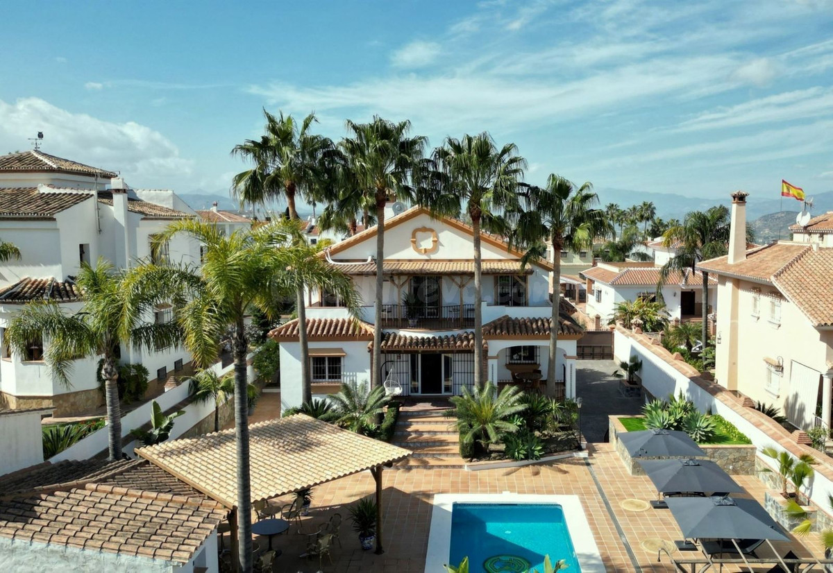 Chalet 4 habitaciones 412m² en venta - Costa del Sol - foto 2