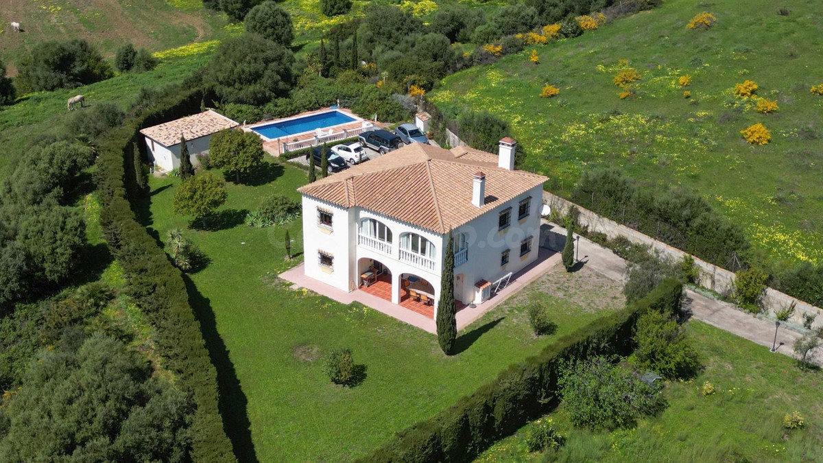 Chalet 4 habitaciones 343m² en venta - Costa Del Sol