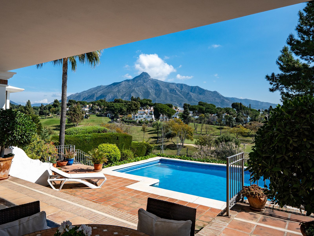 Chalet 7 habitaciones 660m² en venta - Marbella