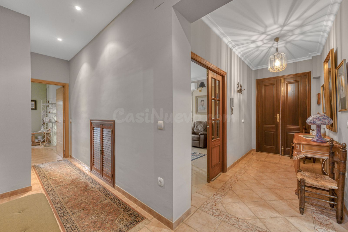 Chalet 5 habitaciones 205m² en venta - Churriana-El Pizarril - foto 4