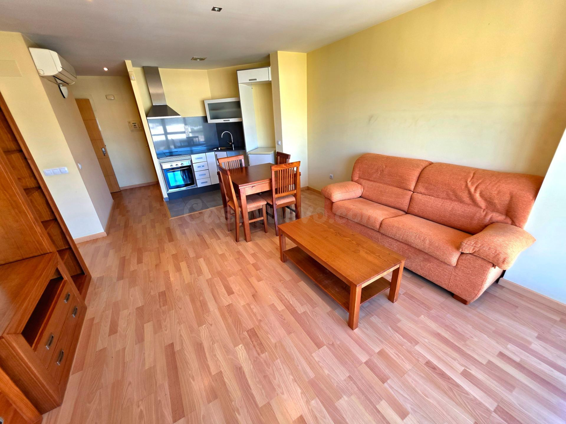 Acogedora Vivienda de 1 Habitación con Garaje y Trastero en  - foto 2