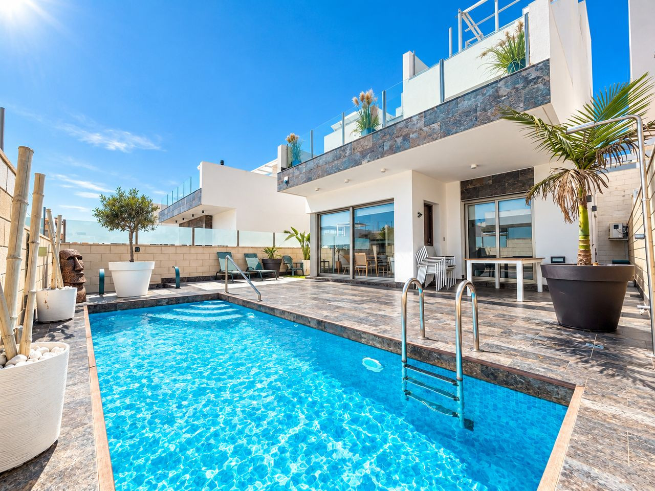 Villa 3 habitaciones 115m² en venta - Villamartín-Las Filipinas