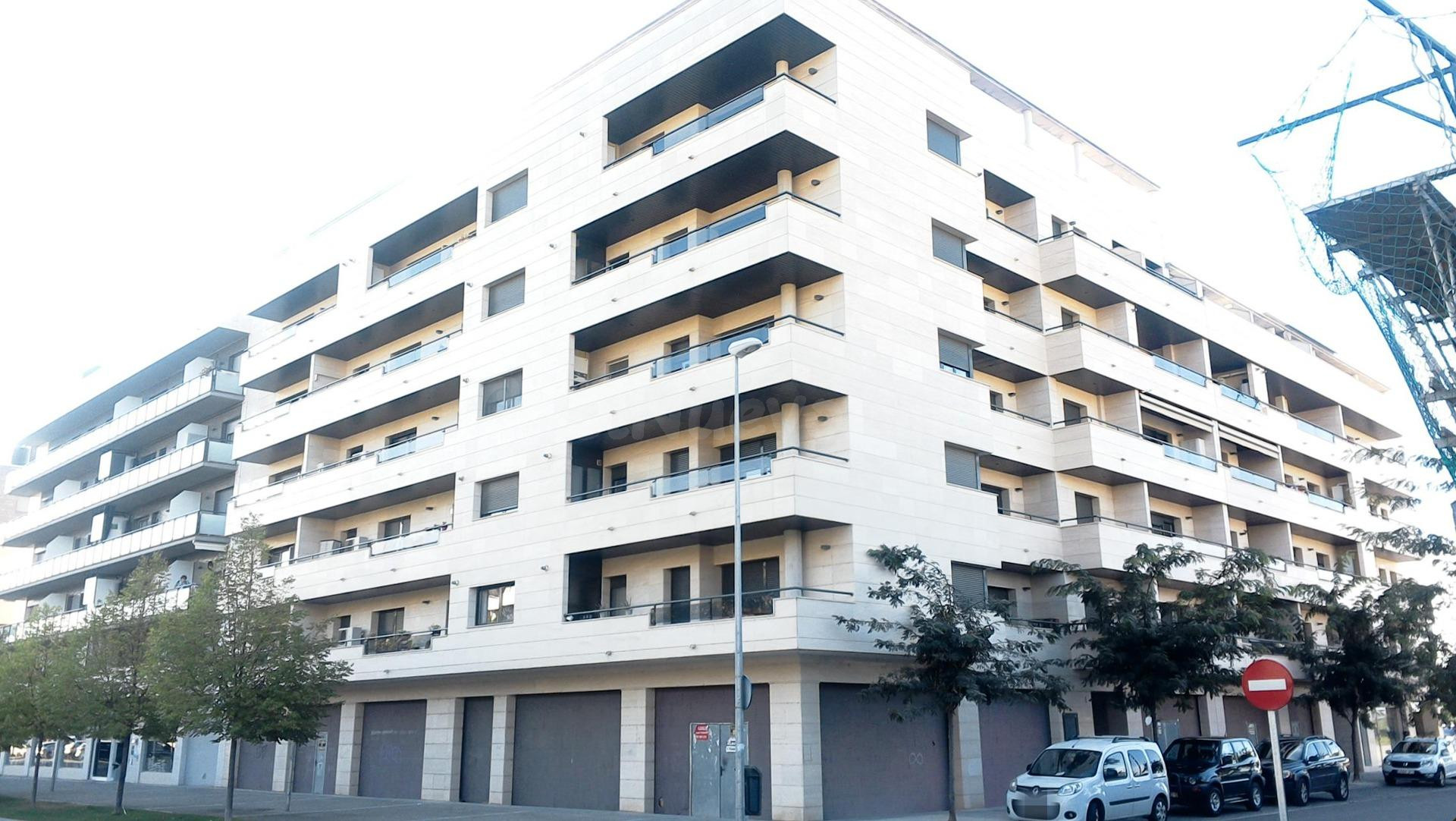 Amplia plaza de garaje de 18 m2 en Fraga
