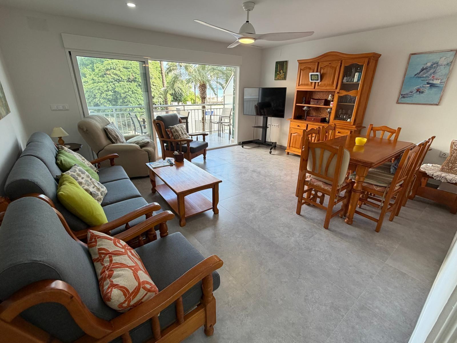 Apartamento con vistas al mar.