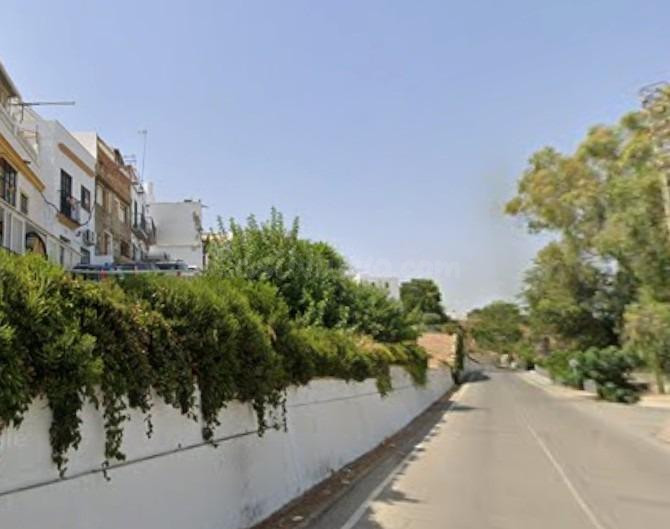 ADOSADO OCUPADO A LA VENTA EN ALCALÁ DEL RÍO - SEVILLA