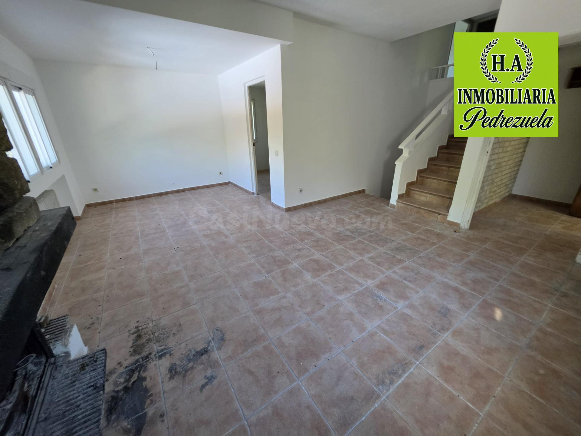 Encantadora vivienda en Pedrezuela con Piscina Privada - foto 3