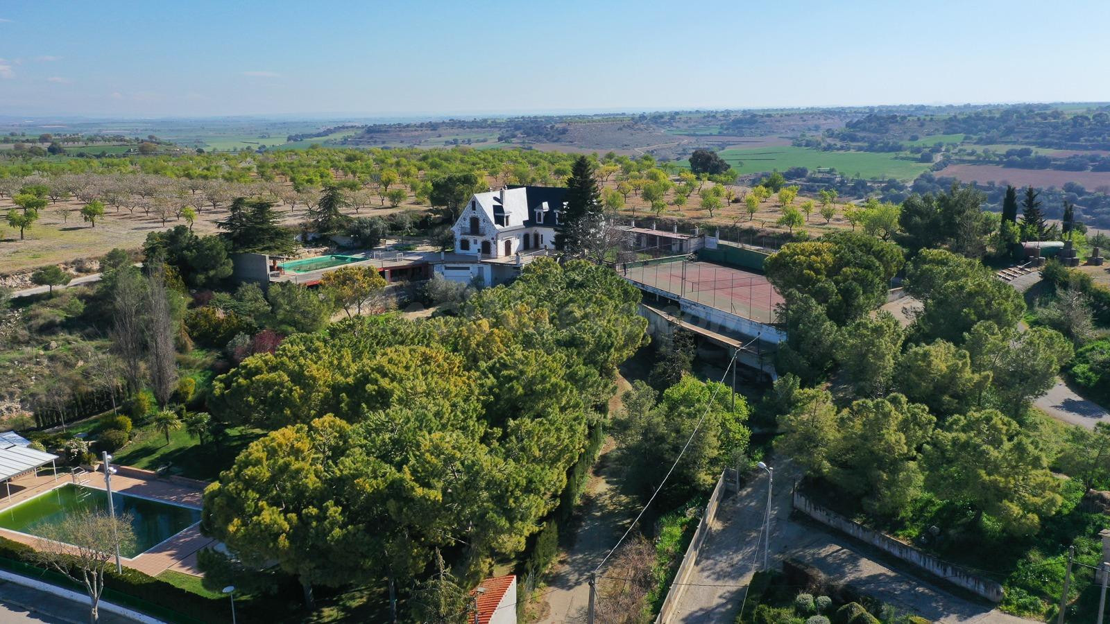 Finca rústica singular en parcela de 2.296 m2 con piscina, a - foto 4