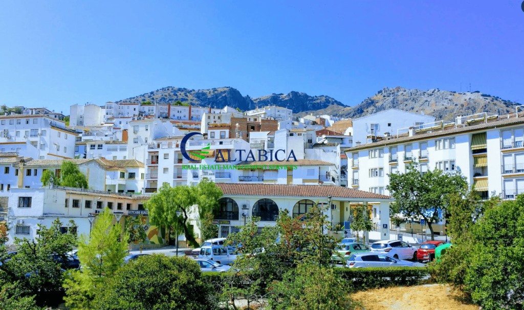 Casa-Chalet en Venta en Quesada Jaén