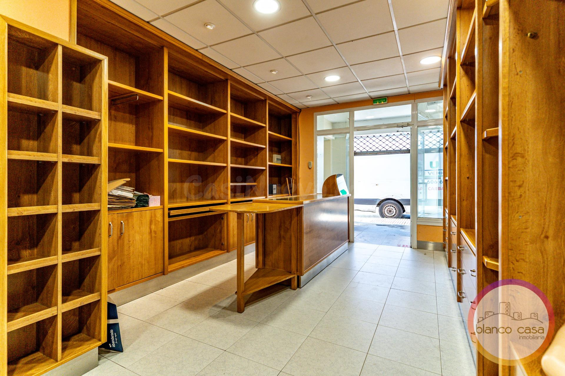 ¡LOCAL COMERCIAL por 450 €/MES  en A LARACHA (A Coruña)