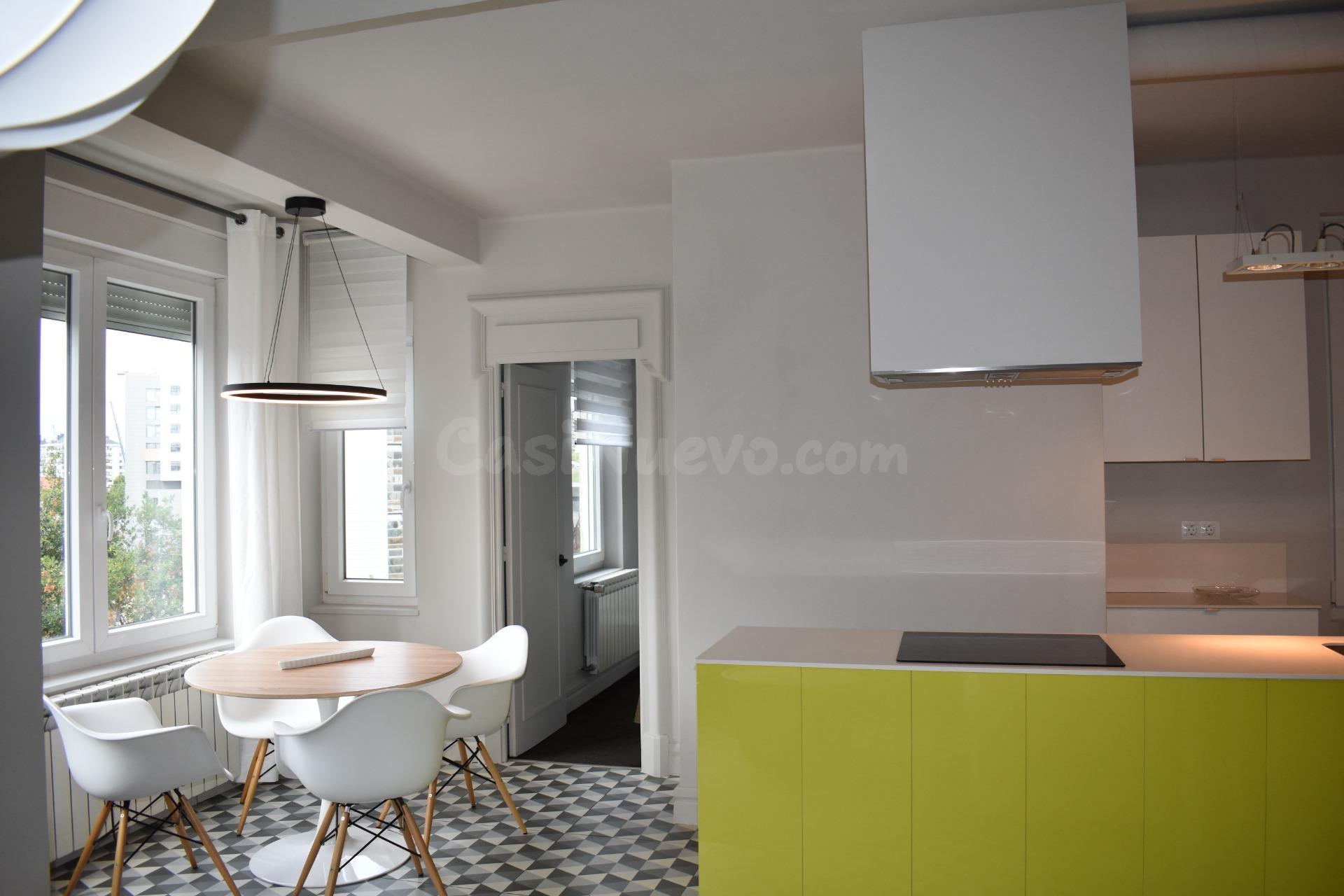 Venta de vivienda en Cuatro Caminos - foto 2
