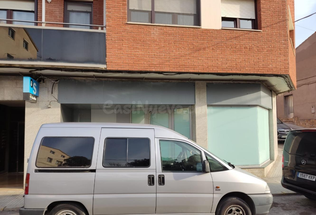Local comercial 184m² en venta - El borras