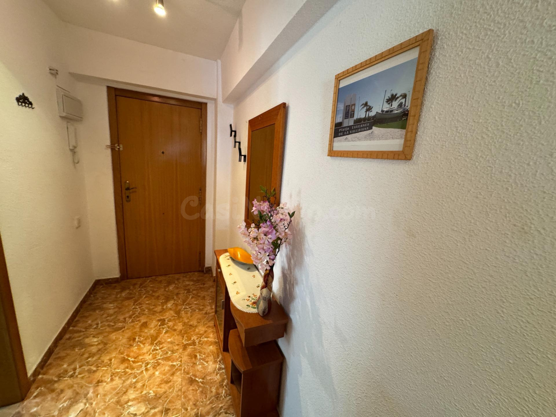 APARTAMENTO CON REFORMA INTEGRAL GRAN TERRAZA Y A ESCASOS ME - foto 2