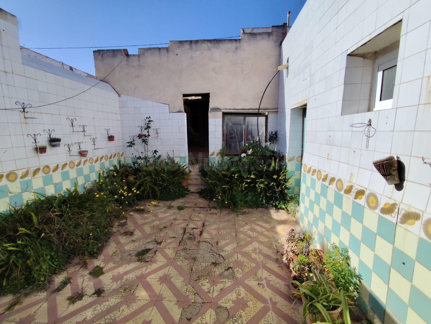 Propiedad de 650 m2 para reformar en Molinos Marfagones – Gran potencial para vivienda o inversión