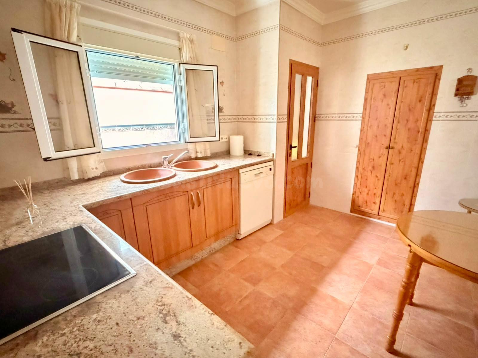 Casa Amplia en Humilladero - Ideal para Entrar a Vivir¡¡¡¡ - foto 5