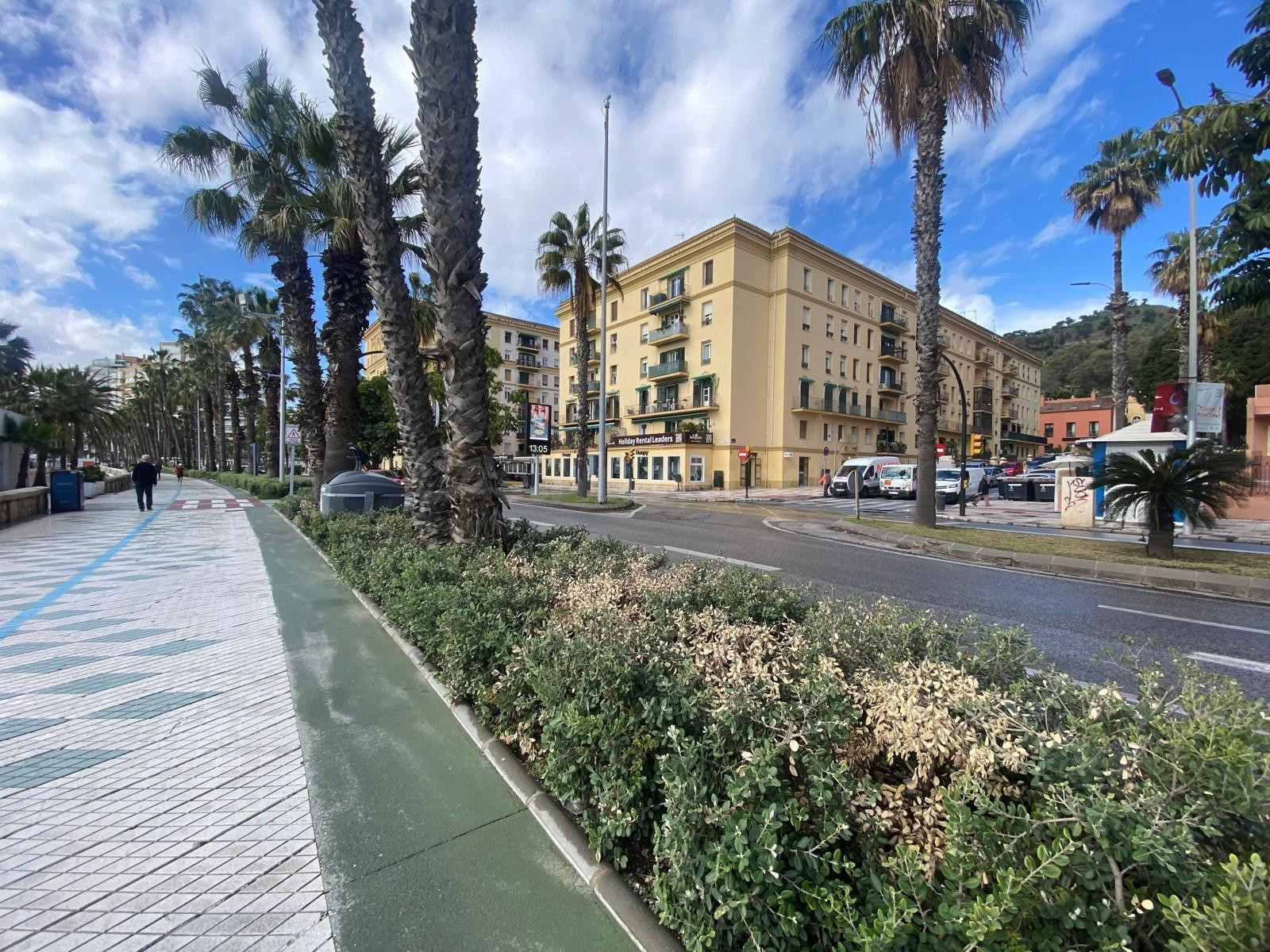 ESTRENA VIVIENDA CON VISTAS AL MAR EN LA MALAGUETA